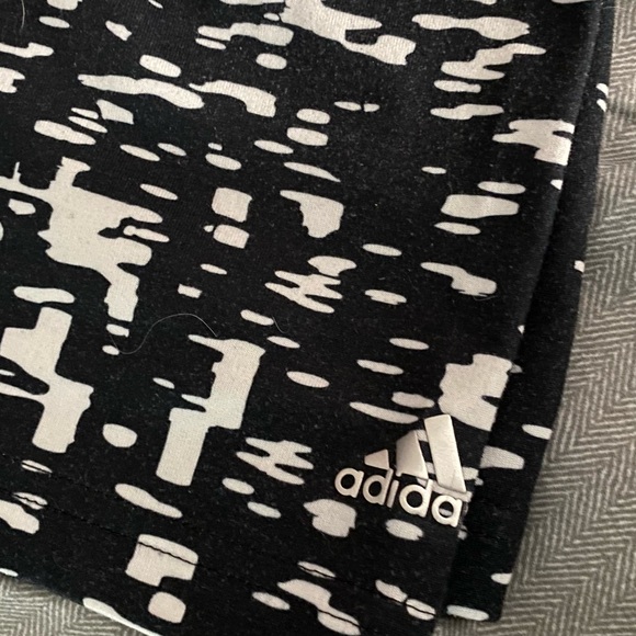 Adidas capri leggings - Picture 2 of 3